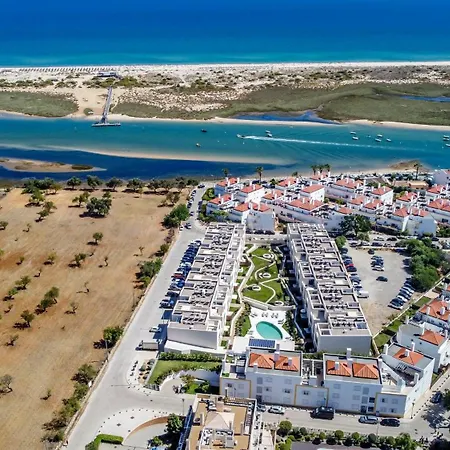 Apartment Premium Location 2br W- Pool, Gym & Balcony Cabanas De Tavira