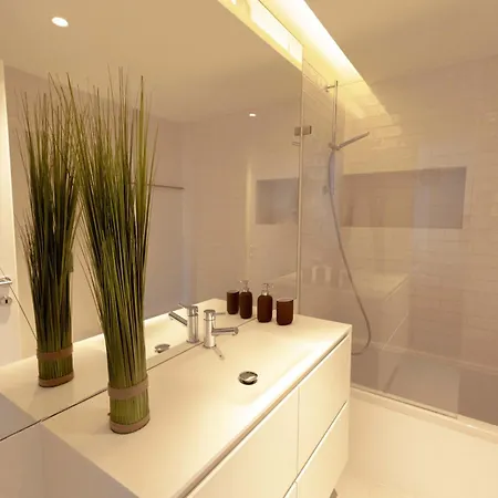 Apartamento Premium Location 2br W- Pool, Gym & Balcony *